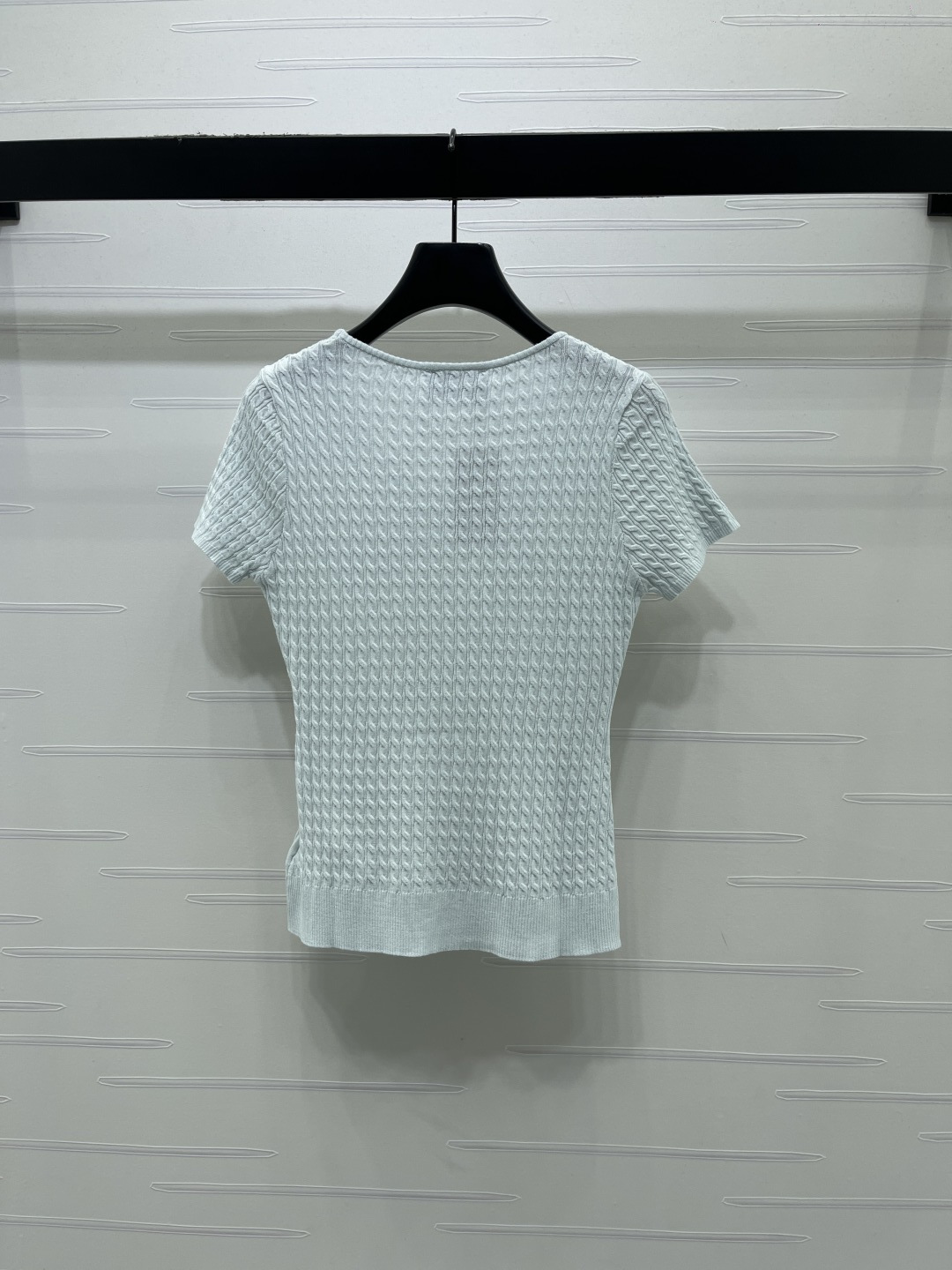 Women's short sleeves